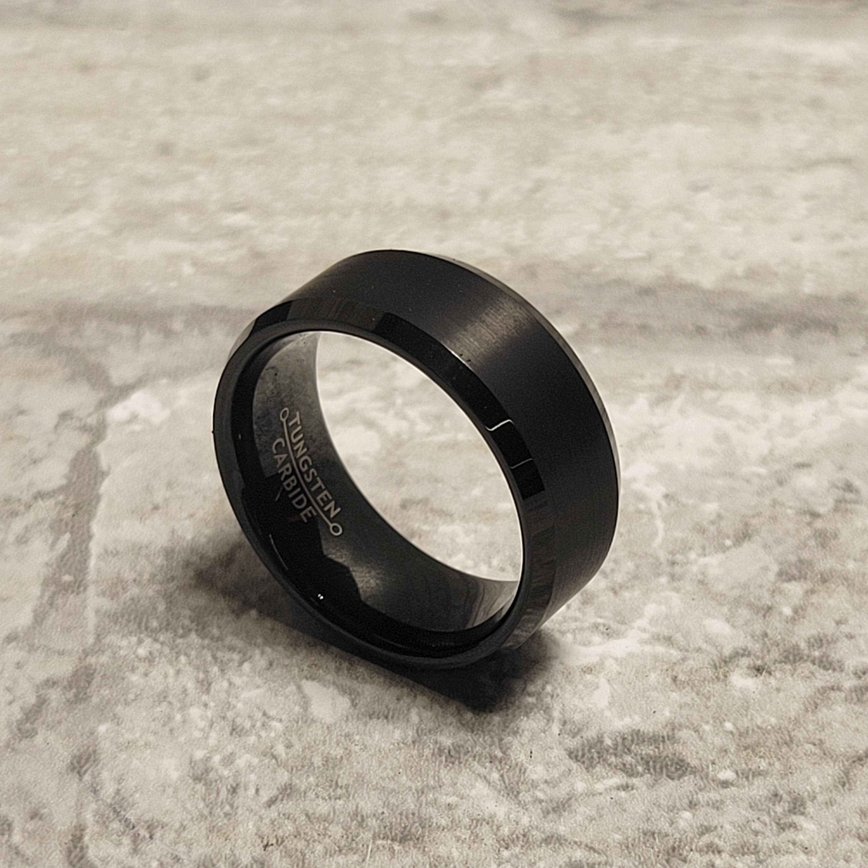 Men's Black Brushed Tungsten Carbide Ring Wedding Band Size 13.5 MSRP $200 (8042932863214)